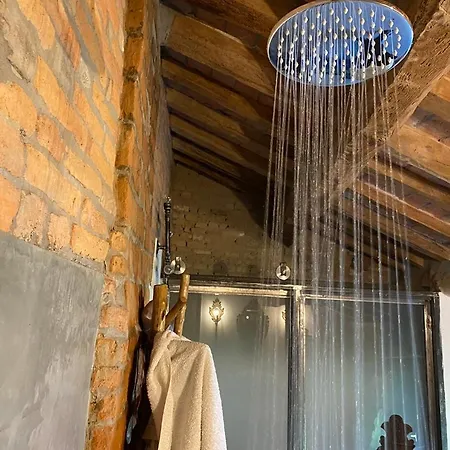Il Corvo Viaggiatore Guest house Solarolo Monasterolo